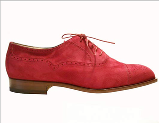 Illustration for article titled Manolo Slingbacks For Men? Dudes Just Say "No"